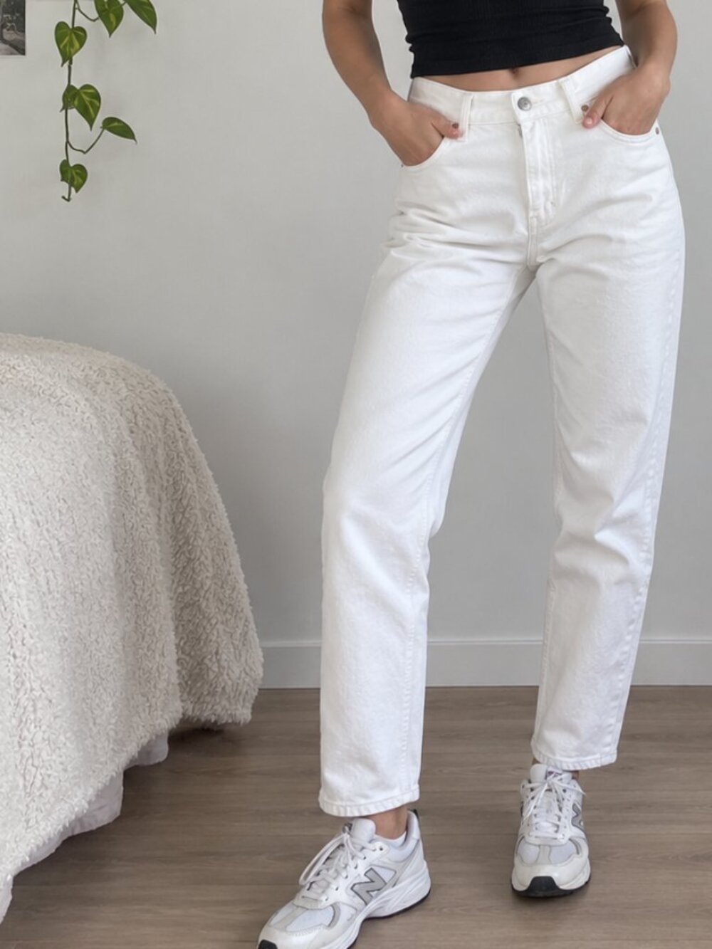 White Jeans